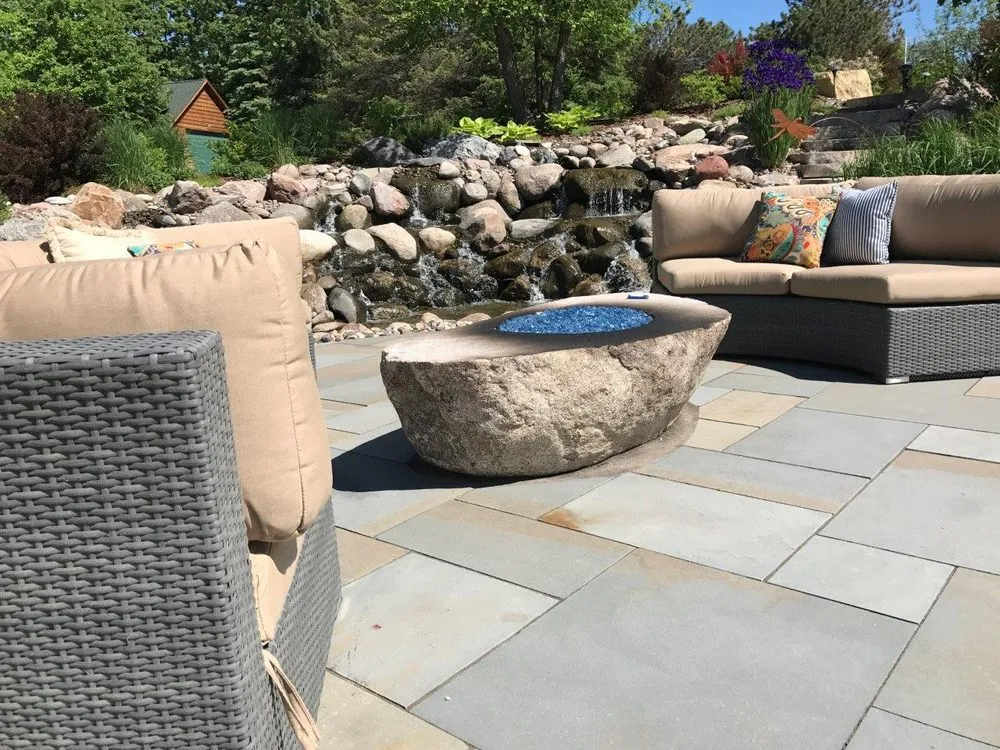 Local yard maintenance experts serving Shakopee, MN - Minnesota Green