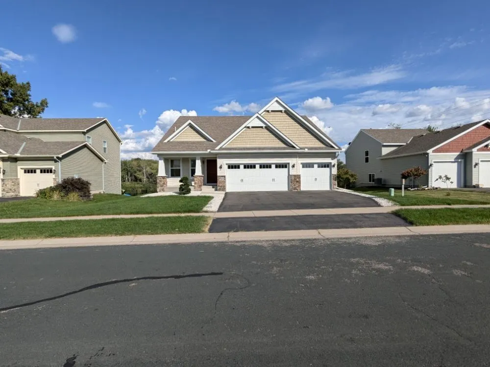 Affordable garden landscaping experts serving Saint Paul, MN - Minnesota Lawn Buddy's