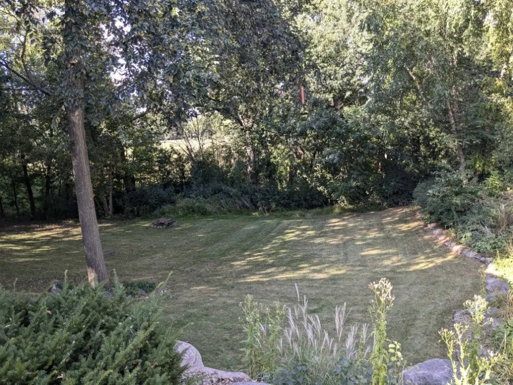 Professional garden landscaping in Saint Paul, MN - Minnesota Lawn Buddy's