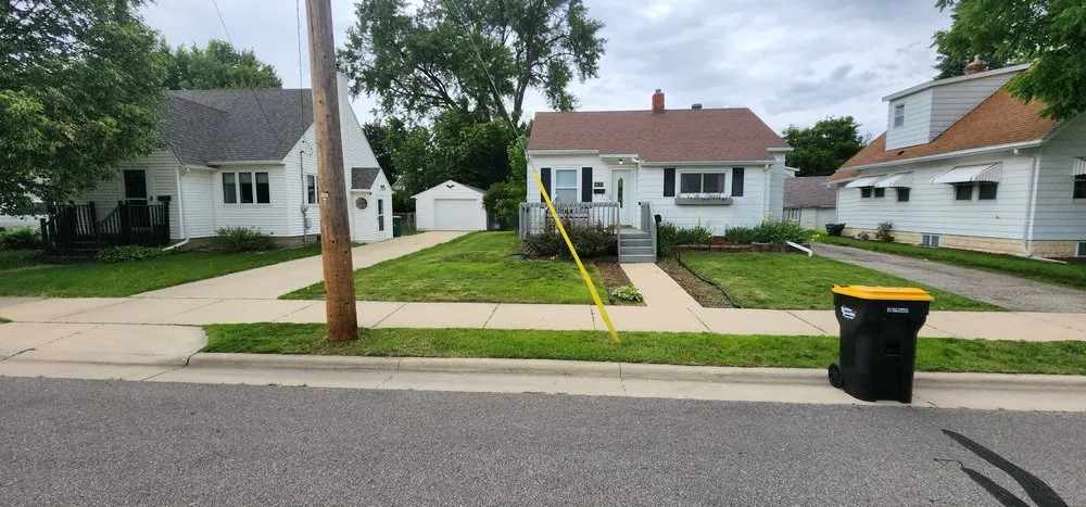 Local landscape design experts serving Rochester, MN - Minnesota Nice Lawns