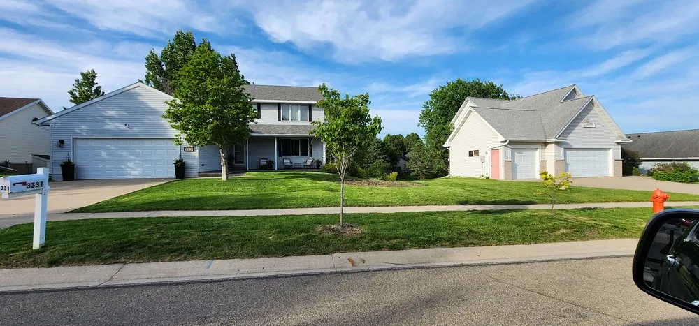 Trusted garden landscaping in Rochester, MN by Minnesota Nice Lawns