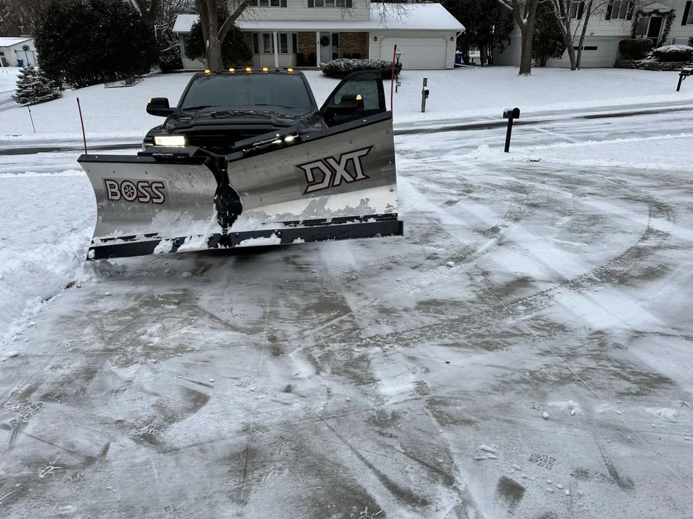 Local garden landscaping in Shakopee, MN by Minnesota Quality Cut Lawn Service