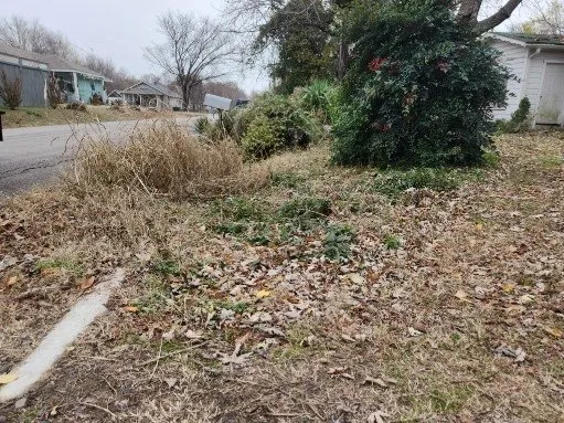 Professional residential landscaping near you in Fort Smith, AR by Minute-Man Lawn Care