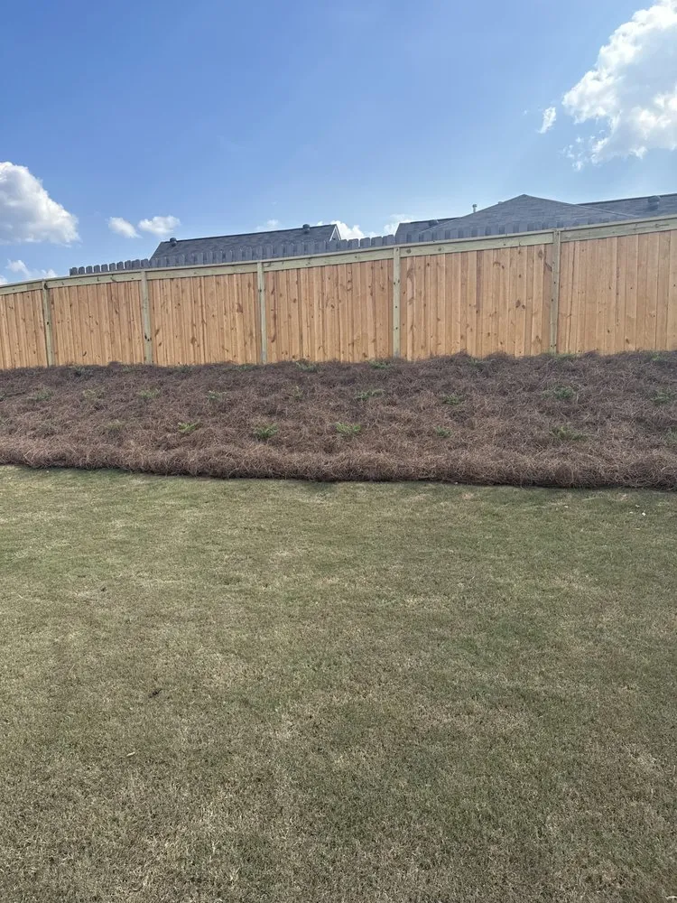 Expert yard cleanup service in Odenville, AL by Minyard Fencing and landscaping