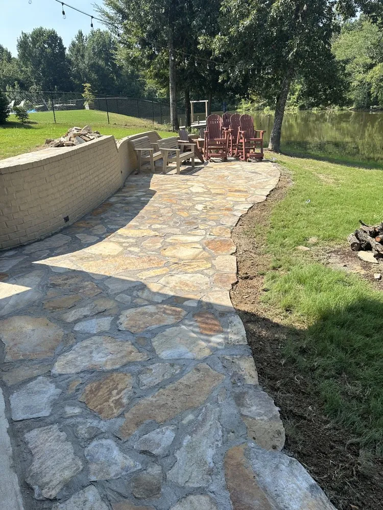 Top-rated landscaping services experts serving Odenville, AL - Minyard Fencing and landscaping