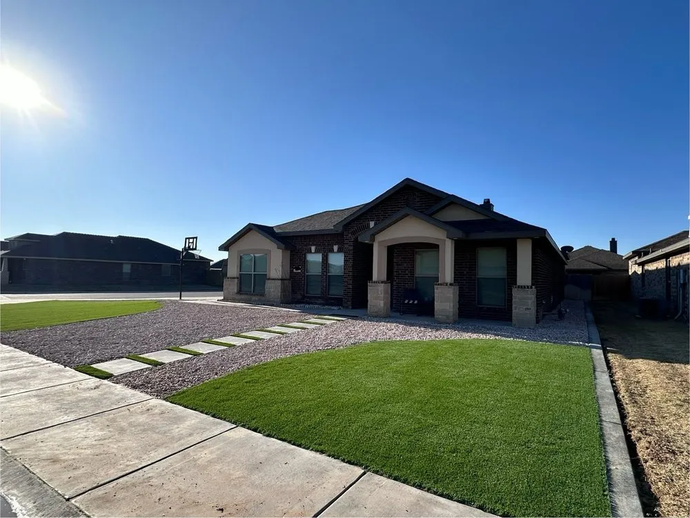 Top-rated yard cleanup service experts serving Addison, TX - Mio Home