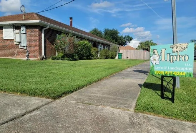 Reliable landscape installation in Metairie, LA - Mipro Lawn and Landscaping
