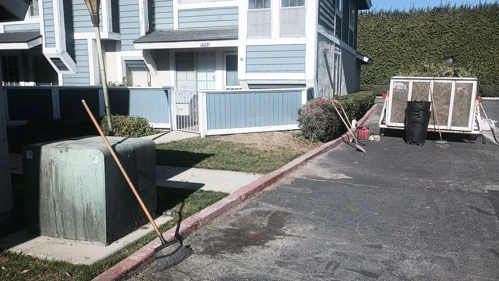 Affordable yard cleanup service for outdoor upgrades in Huntington Beach, CA by Mira Loma Landscape Services