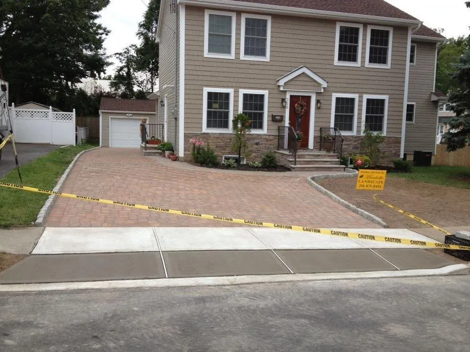 Custom residential landscaping in Saddle Brook, NJ by Mirabella Landscape & Construction