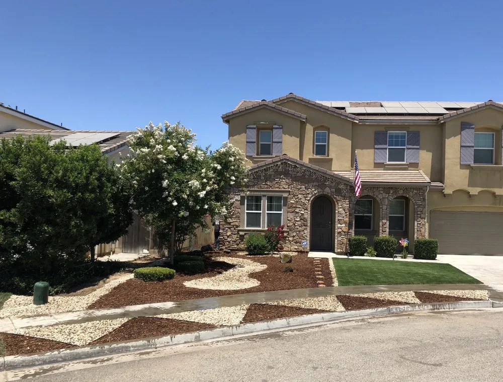 Reliable landscaping services for year-round maintenance across Madera, CA - Miracle Grow Landscape