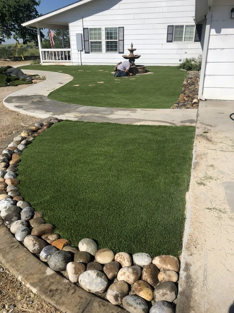 Expert lawn care service for outdoor upgrades across Madera, CA - Miracle Grow Landscape