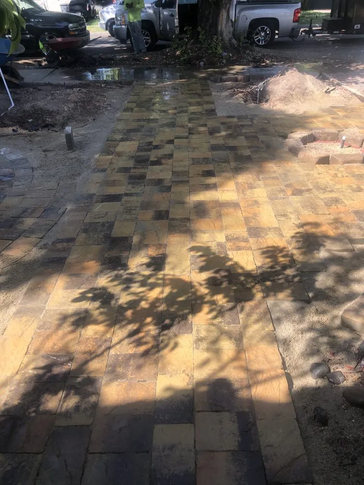 Custom landscape design in Madera, CA - Miracle Grow Landscape