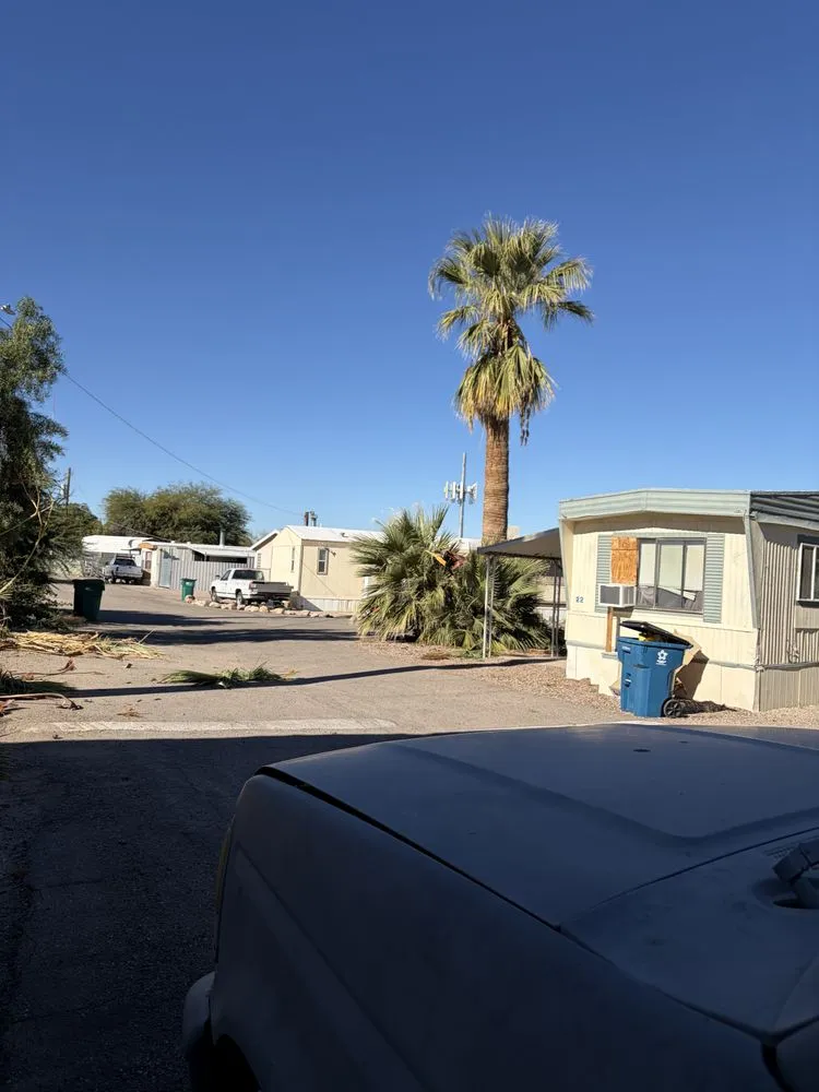 Reliable residential landscaping in Tucson, AZ by Miracle Hands Landscaping