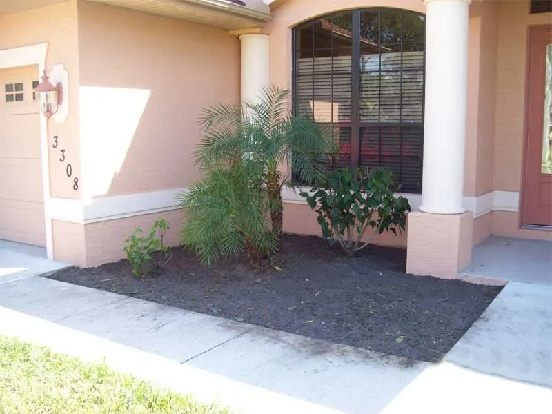 Expert outdoor landscaping experts serving North Port, FL - Miracle Lawn Care