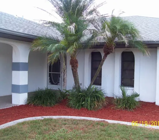 Top-rated landscaping services near you across North Port, FL - Miracle Lawn Care
