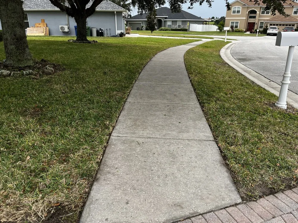 Professional residential landscaping in Winter Haven, FL by Miracle Lawns
