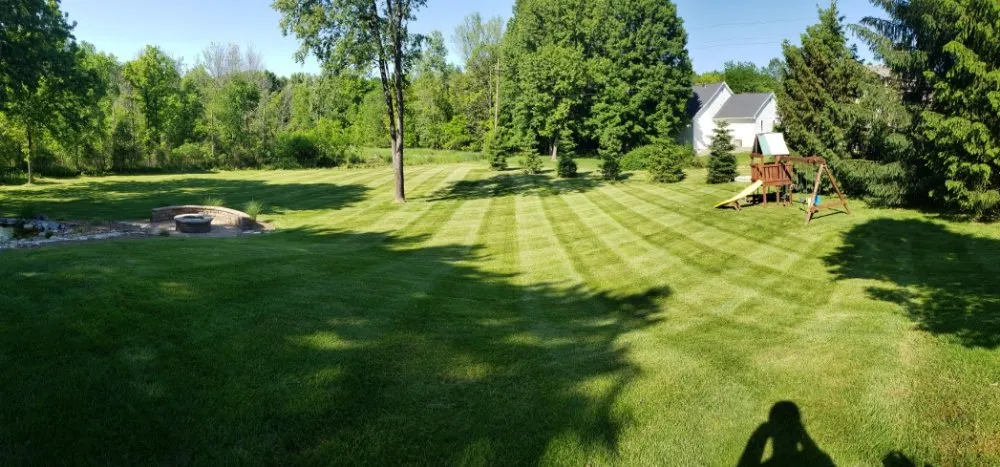 Top-rated residential landscaping experts serving Lansing, MI - Miracle property maintenance