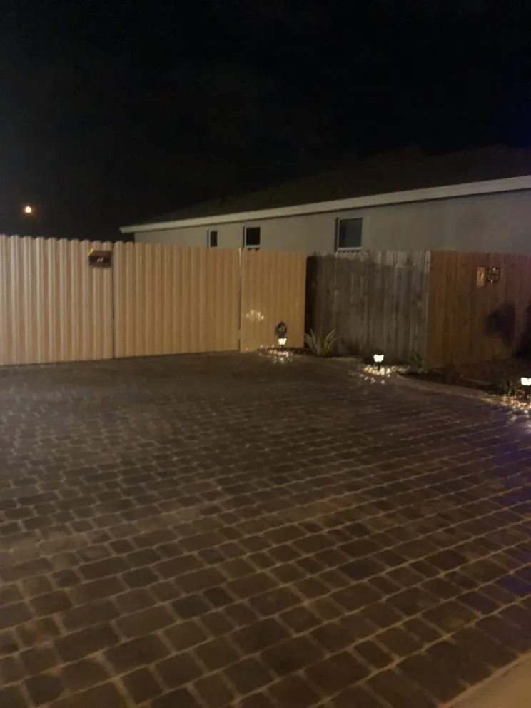 Expert landscape design in Miami, FL by Mirandas Garden And Desing