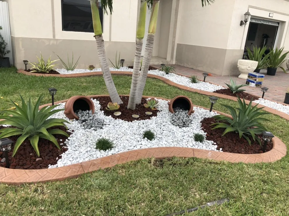 Custom yard maintenance near you across Miami, FL - Mirandas Garden And Desing