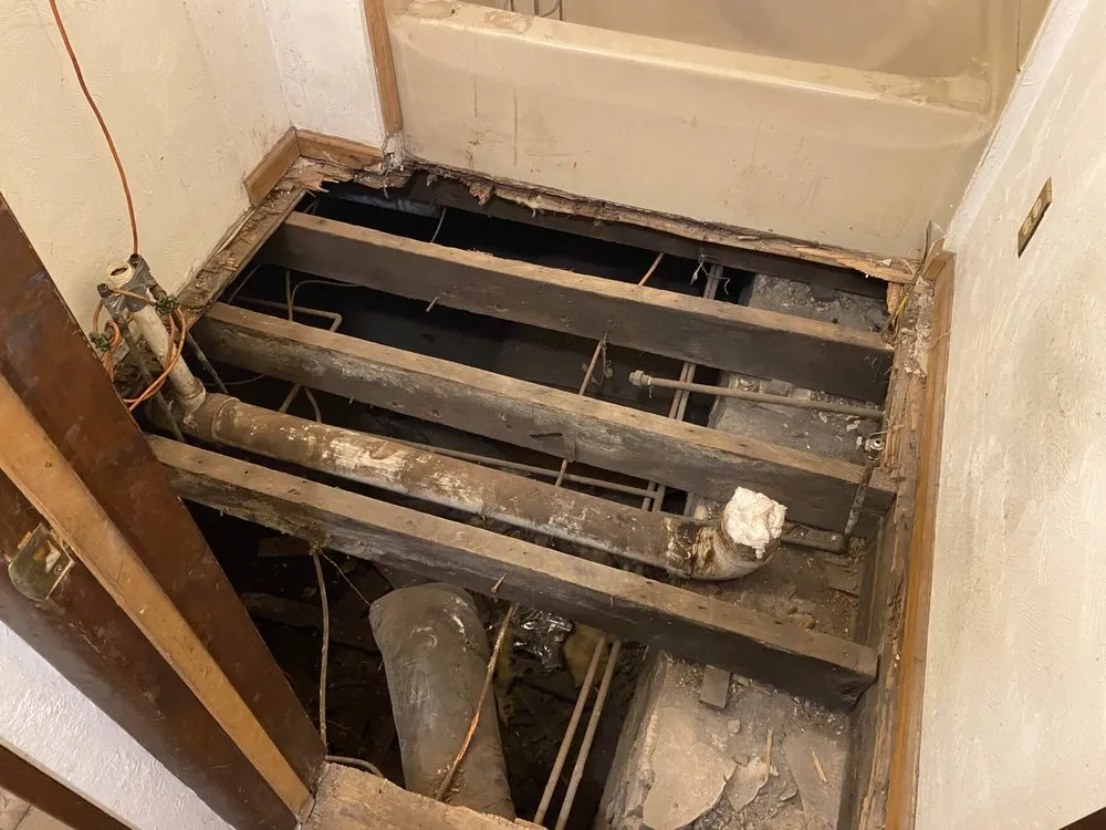 Custom lawn care service experts serving Pittsburgh, PA - Miskovich Design Homes