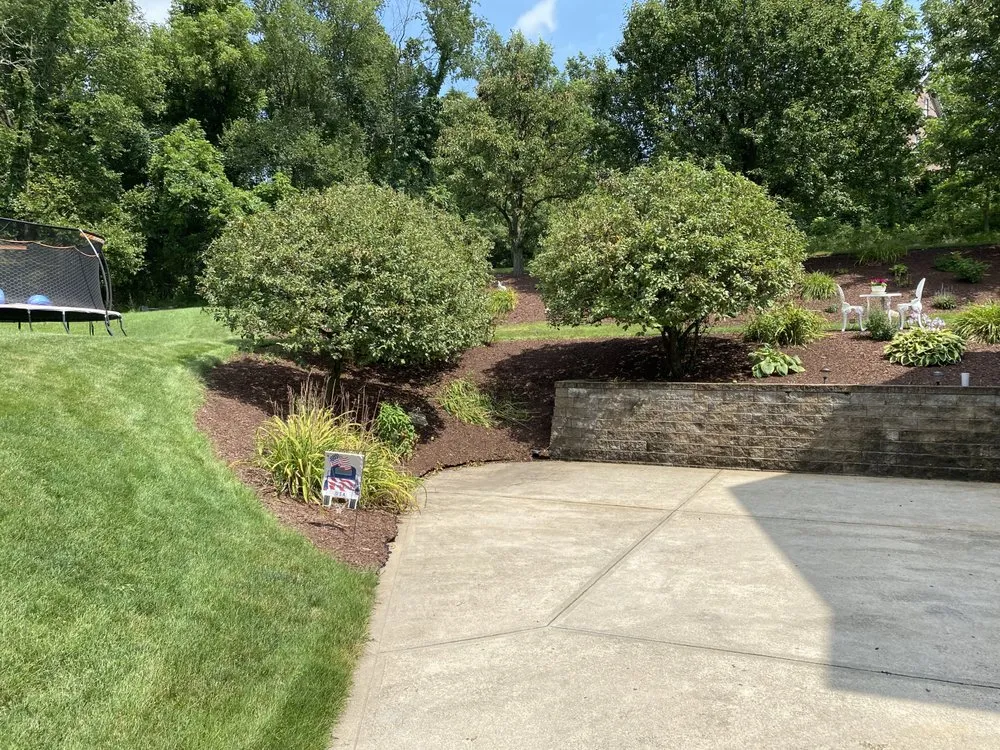 Local outdoor landscaping for beautiful yards across Pittsburgh, PA - Miskovich Design Homes