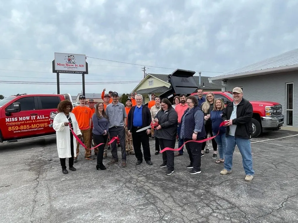 Custom landscape design experts serving Nicholasville, KY - Miss Mow It All