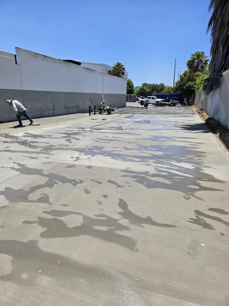 Expert garden landscaping in Garden Grove, CA - Mission Construction and Engineering