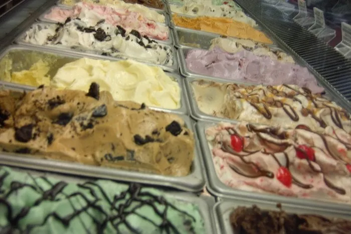 Reliable lawn care service for homes in Lake Forest, CA by Mission Landscape And Design Pools & Spas