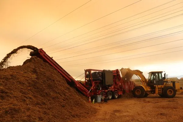 Mission Landscape Companies:Green Waste Recycle Center Logo