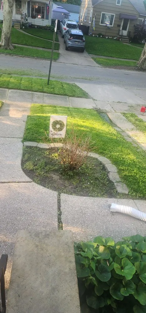 Affordable residential landscaping for residential properties in Toledo, OH by Mission Lawn & Landscape