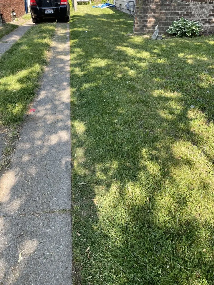 Custom residential landscaping near you in Toledo, OH by Mission Lawn & Landscape