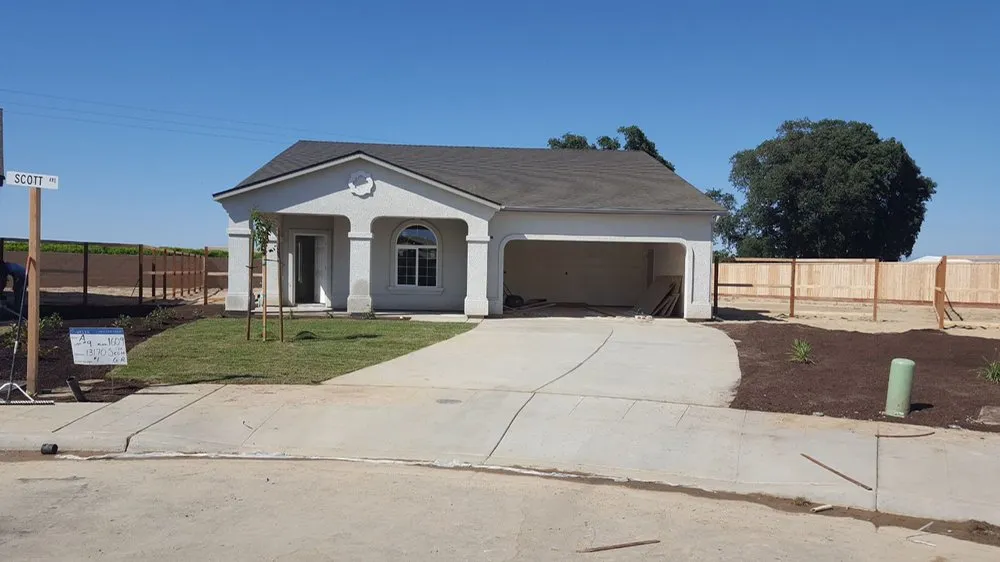 Reliable garden landscaping for homes across Clovis, CA - Mission View Landscaping