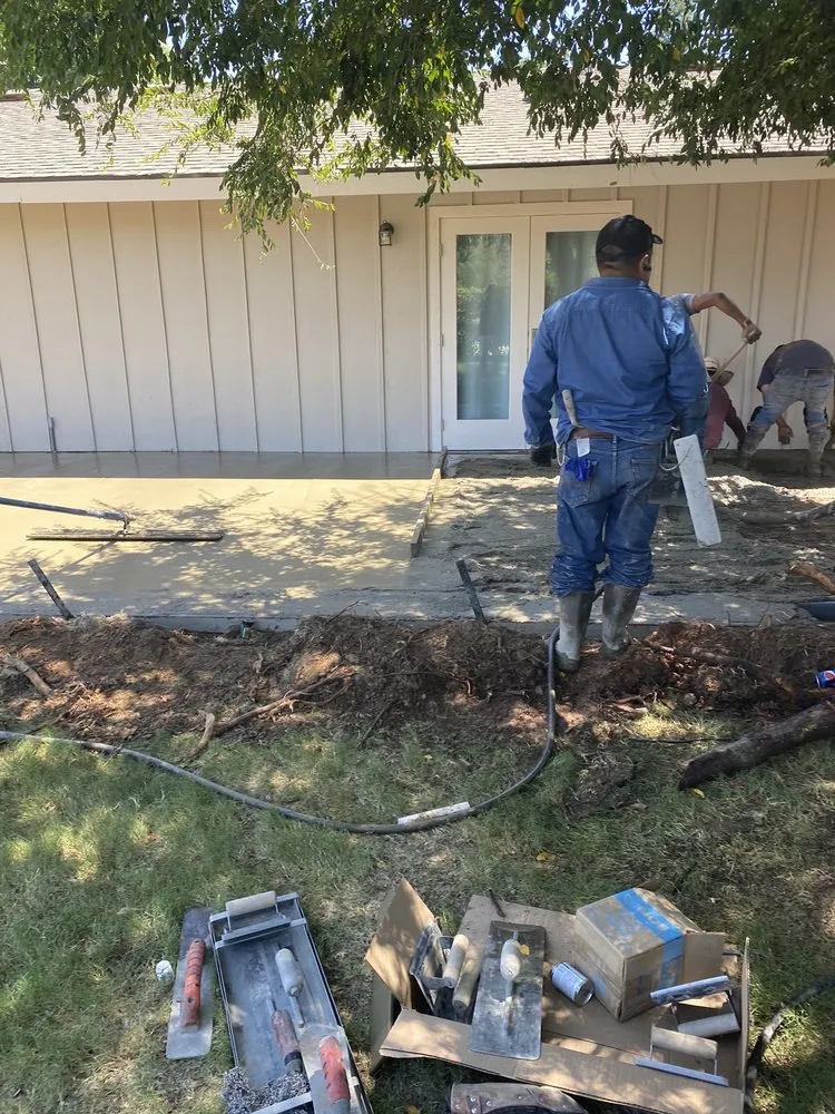 Local yard maintenance for homes in Clovis, CA by Mission View Landscaping