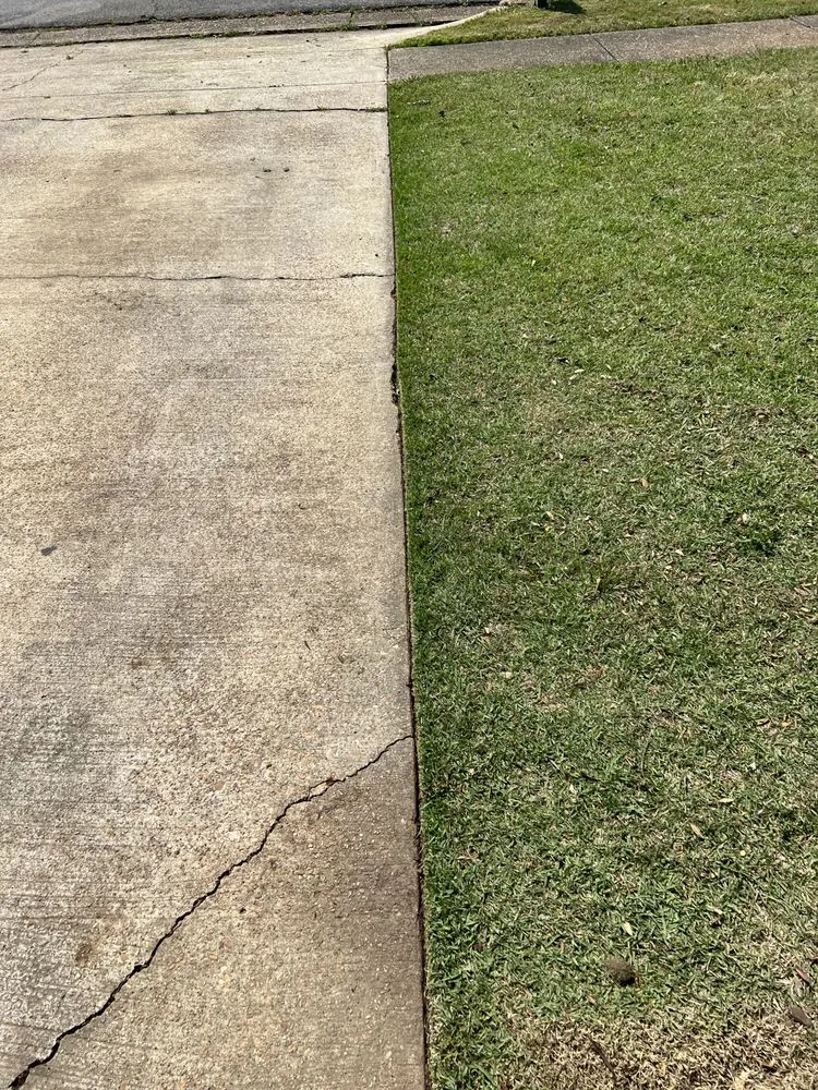 Local garden landscaping for beautiful yards across Tupelo, MS - Mississippi Baddboyy Lawncare