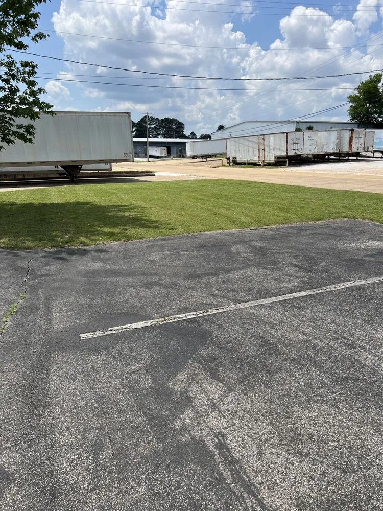 Professional garden landscaping in Tupelo, MS by Mississippi Baddboyy Lawncare