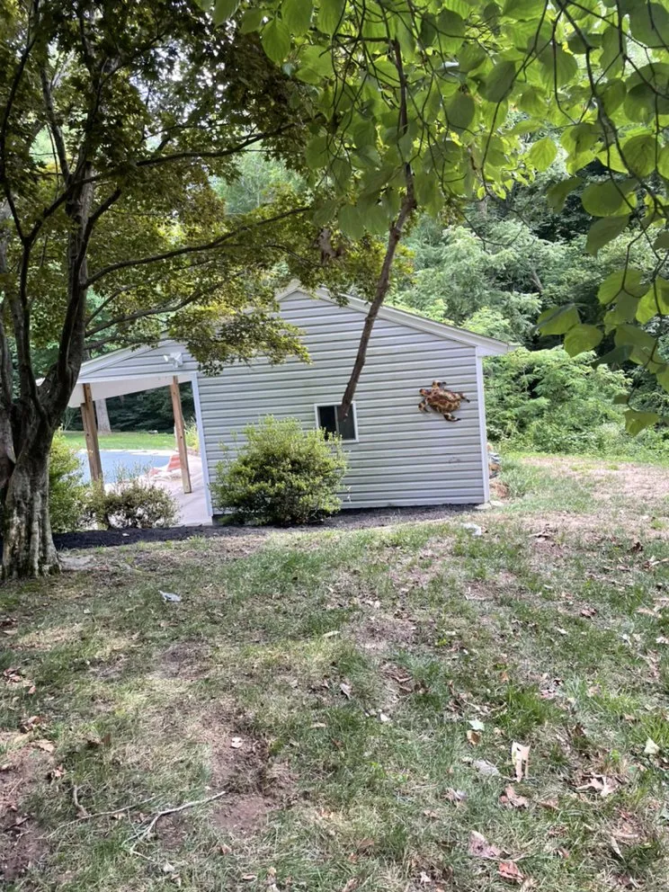 Expert lawn mowing service for homes in Hollywood, MD by Mister Lawn Maintenance