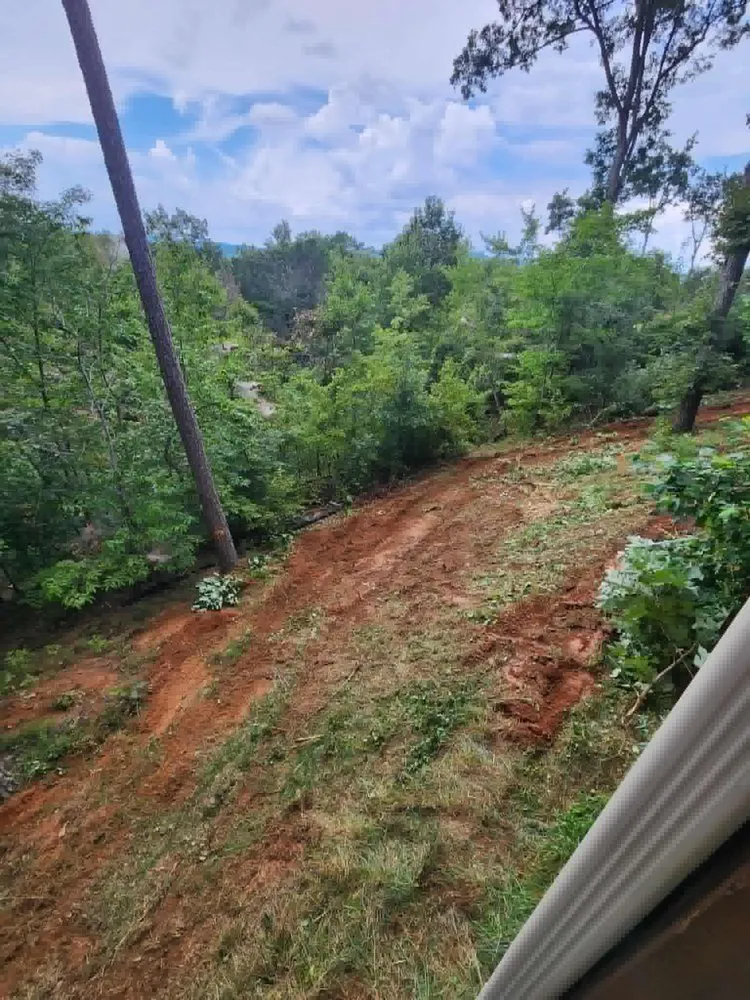 Custom lawn mowing service in Ellijay, GA - Misty Valley Earthworks