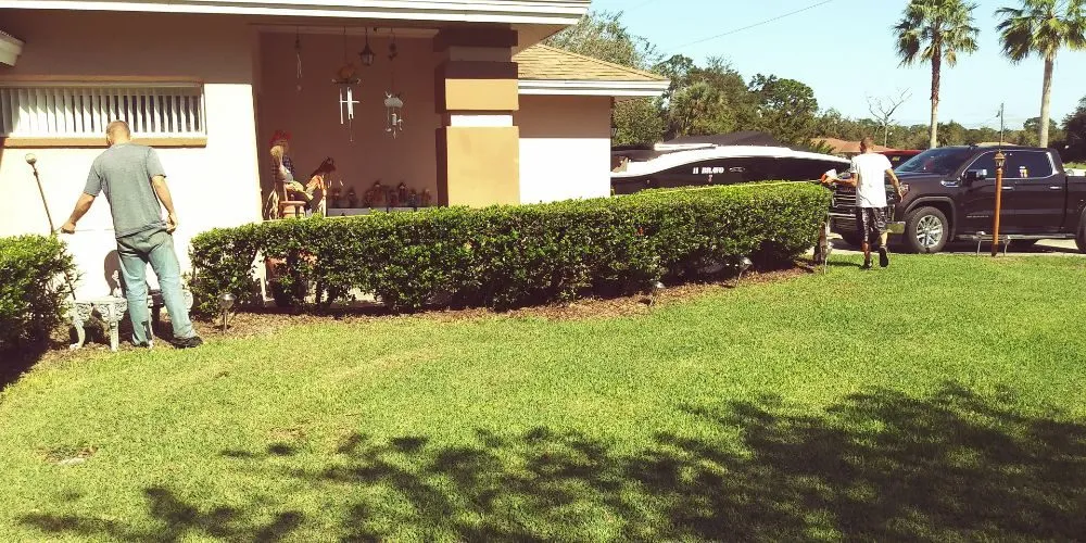 Custom yard maintenance experts serving Floral City, FL - Mitchel Searle Lawn and Tree Services
