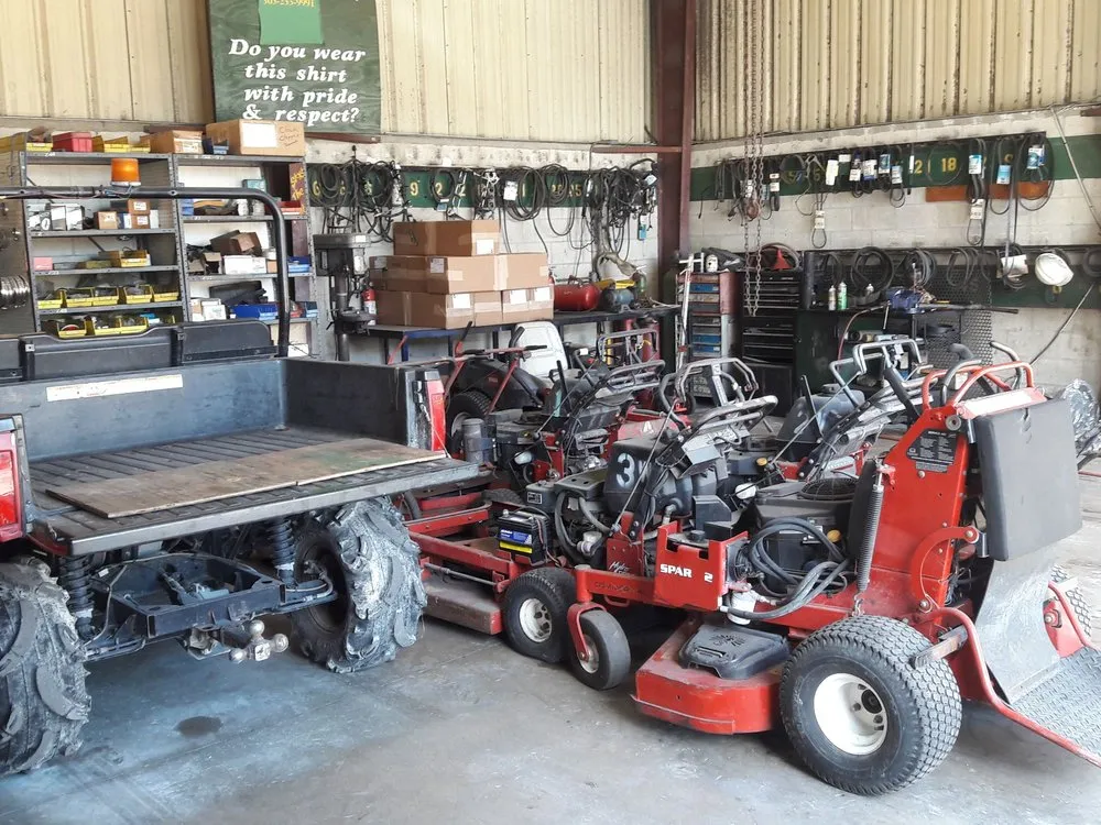 Custom landscaping services experts serving Miami, FL - Mitchell's Lawn Maintenance