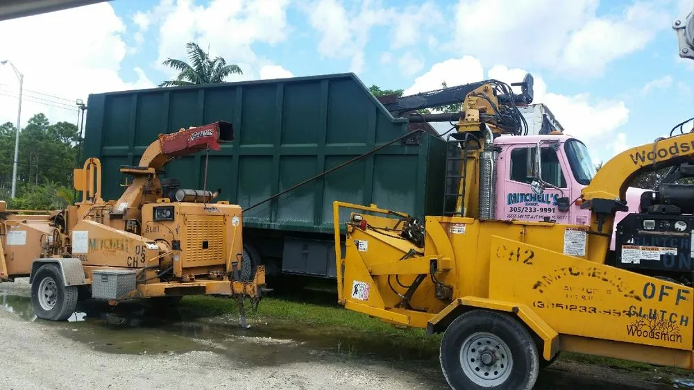 Affordable lawn mowing service in Miami, FL by Mitchell's Lawn Maintenance