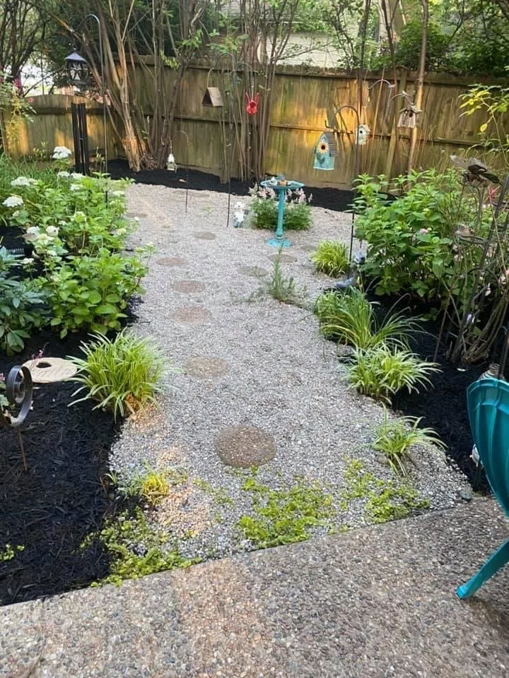 Reliable yard cleanup service in Jeffersontown, KY by Mitchell’s Manicured Landscapes