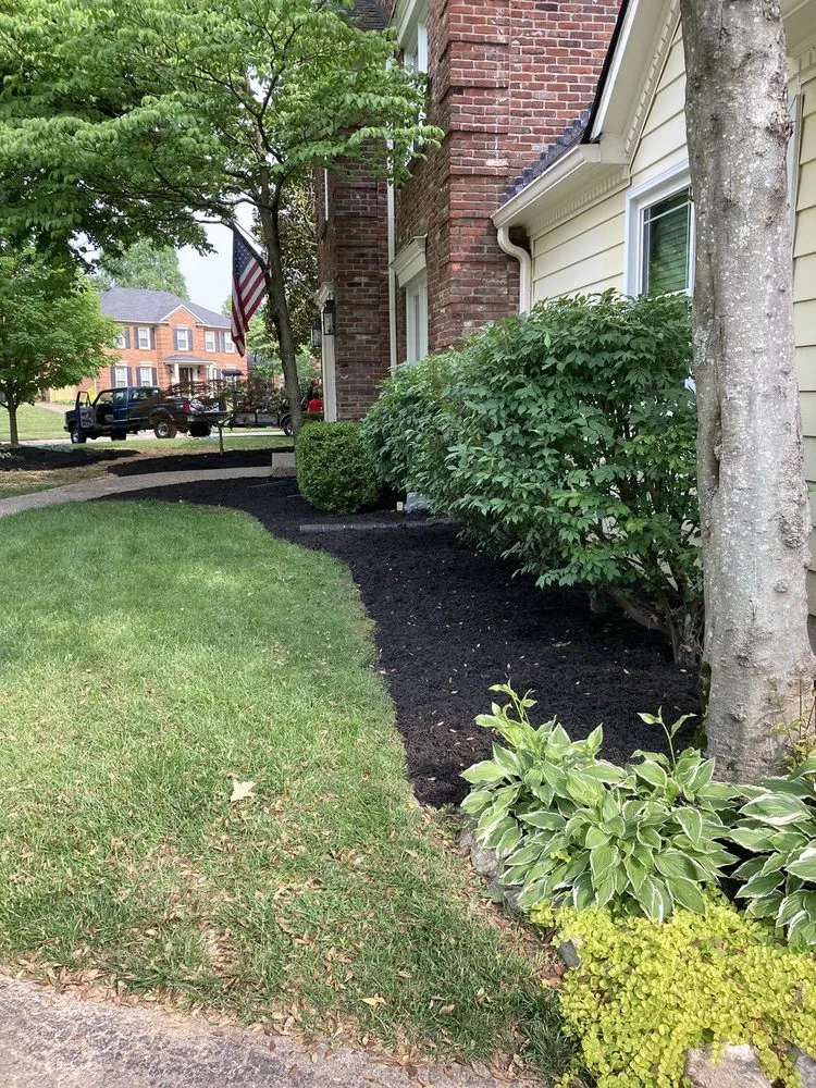 Professional landscape installation in Jeffersontown, KY by Mitchell’s Manicured Landscapes
