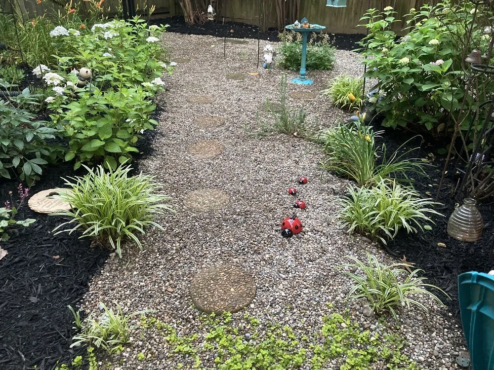 Trusted residential landscaping in Jeffersontown, KY by Mitchell’s Manicured Landscapes