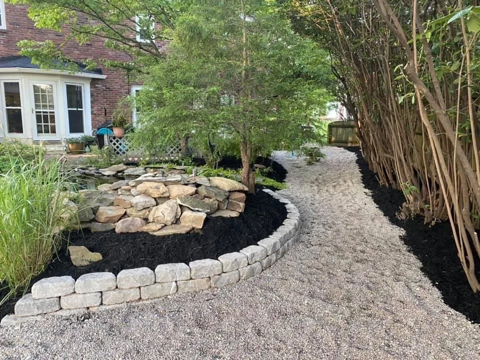 Top-rated landscape design in Jeffersontown, KY by Mitchell’s Manicured Landscapes