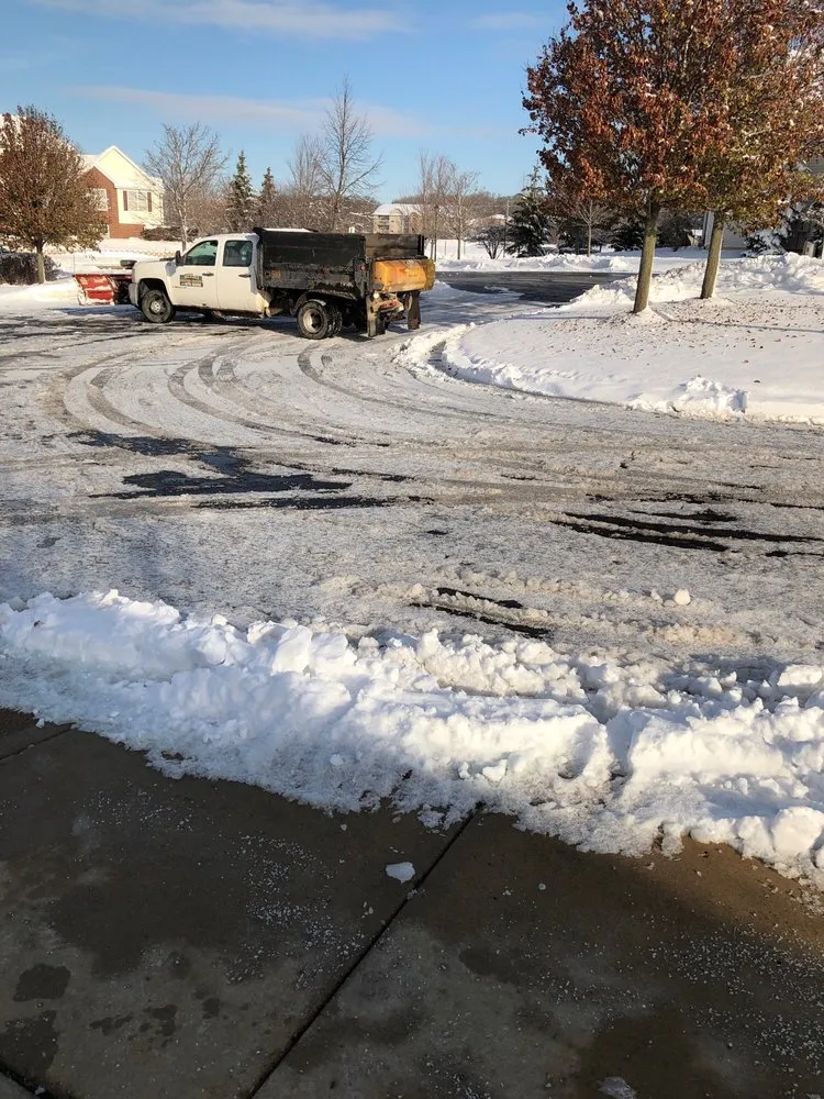 Top-rated landscaping services for residential properties across Spring Grove, IL - Mitch's Green Thumb Landscaping