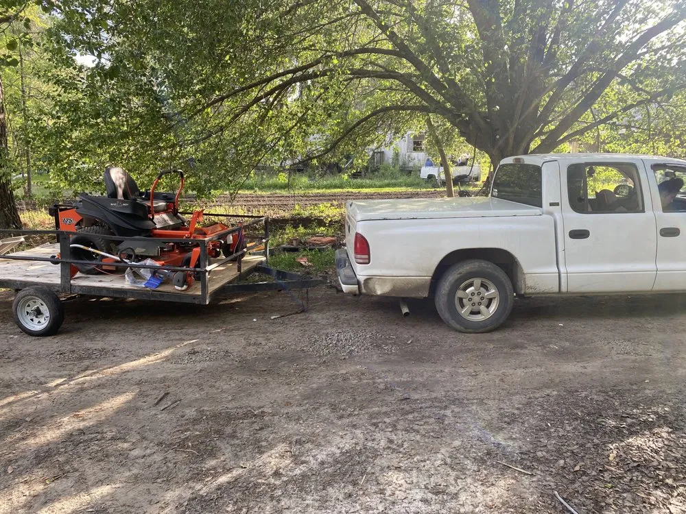Professional garden landscaping in Bonneau, SC - Mitchum’s Lawn Care an Tree Trimming