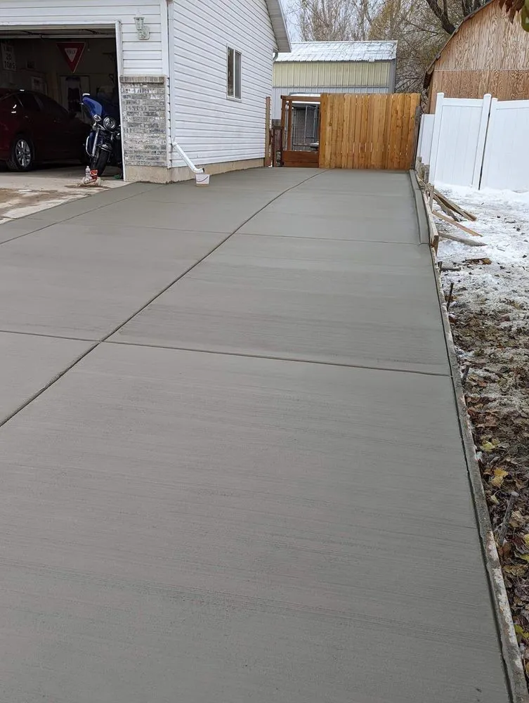 Custom landscape design experts serving Salt Lake City, UT - Miti Concrete & Landscaping