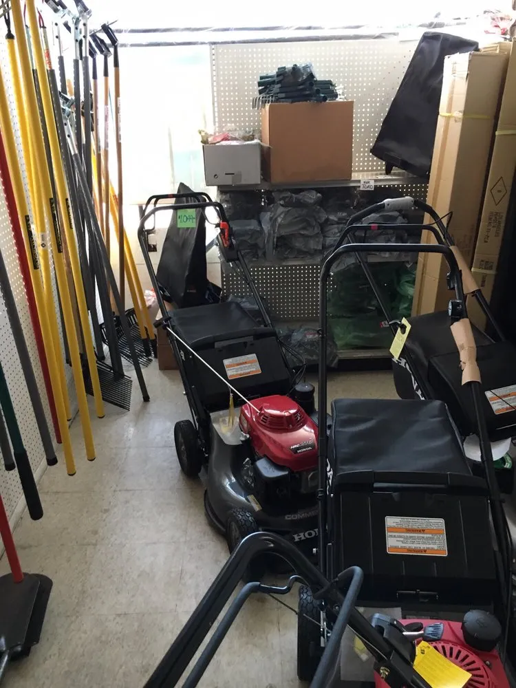 Professional garden landscaping in Westminster, CA by Mitsu's Lawn Mower Shop