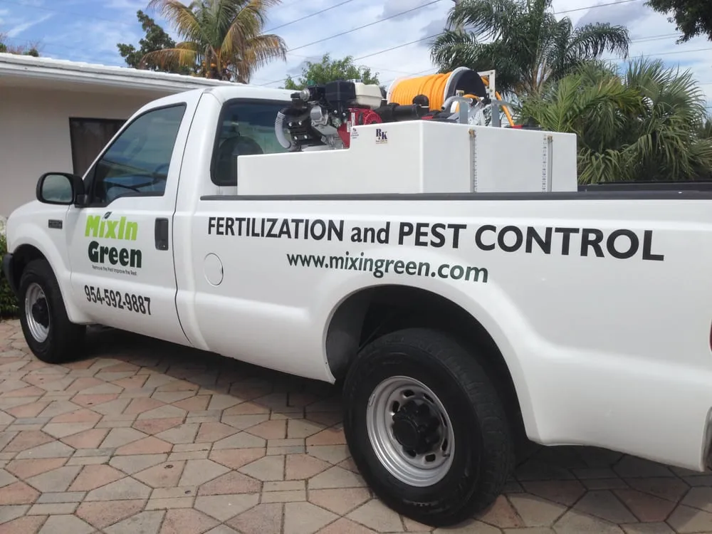 Expert garden landscaping in Pompano Beach, FL - Mixin Green
