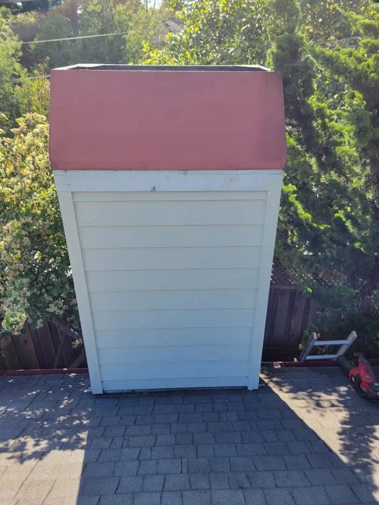 Trusted lawn mowing service for residential properties across Watsonville, CA - Mixteca Handy Services